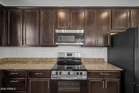 Kitchen - 3313 E Russell St, Mesa, AZ 85213 photo 6 of 6