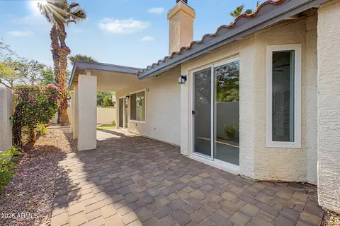 Exterior - 5027 E Vaughn Dr, Phoenix, AZ 85044 photo 2 of 5