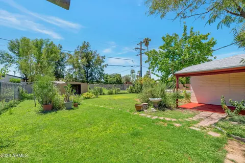 Exterior - 3101 E Oak St, Phoenix, AZ 85008 photo 2 of 4