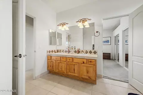 Bath - 38116 N 15th Ave, Phoenix, AZ 85086 photo 3 of 4