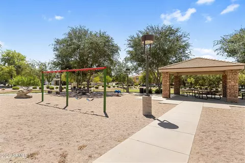 Exterior - 1361 S Swallow Ln, Gilbert, AZ 85296 photo 11 of 12