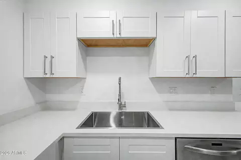 Kitchen - 8624 Edgewood Ave, Mesa, AZ 85208 photo 3 of 3