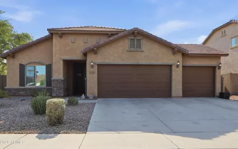 27228 N 174th Ln, Surprise, AZ 85387