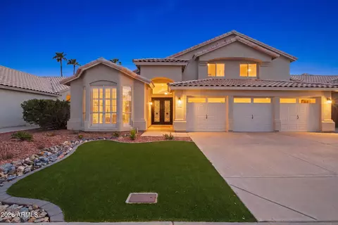 1331 W Beck Ln, Phoenix, AZ 85023