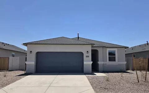 5443 E Cinder Ln, San Tan Valley, AZ 85140