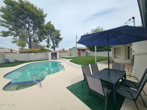 Exterior - 2224 E Sandra Ter, Phoenix, AZ 85022 photo 5 of 9