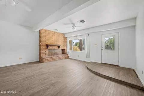 Living - 622 E Grace Dr, Tempe, AZ 85281 photo 4 of 6