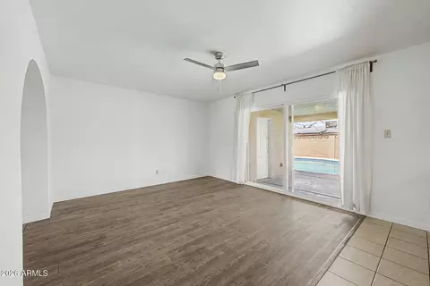 Living - 622 E Grace Dr, Tempe, AZ 85281 photo 5 of 6