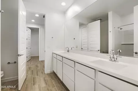 Bath - 15744 W Williams St, Goodyear, AZ 85338 photo 1 of 2
