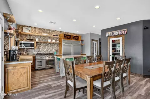 275 E Desert Holly Dr, San Tan Valley, AZ 85143