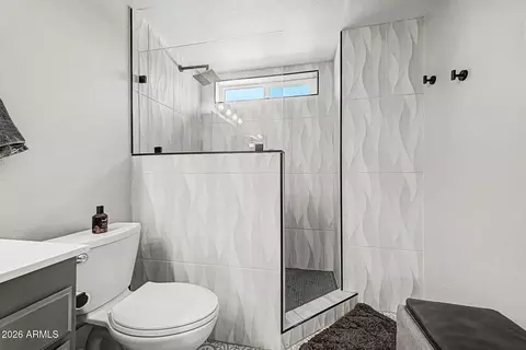 Bath - 6730 E Juniper St, Mesa, AZ 85205 photo 3 of 5