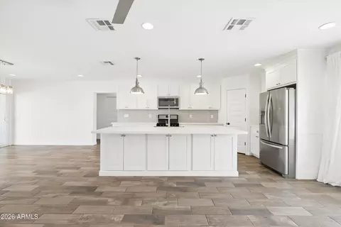 Kitchen - 4622 E Virginia Ave, Phoenix, AZ 85008 photo 2 of 3