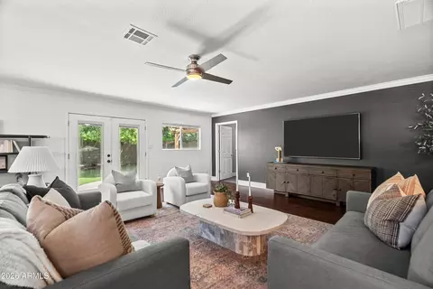 Living - 4330 E Devonshire Ave, Phoenix, AZ 85018 photo 2 of 6