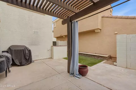 Exterior - 2944 E Megan St, Gilbert, AZ 85295 photo 4 of 8