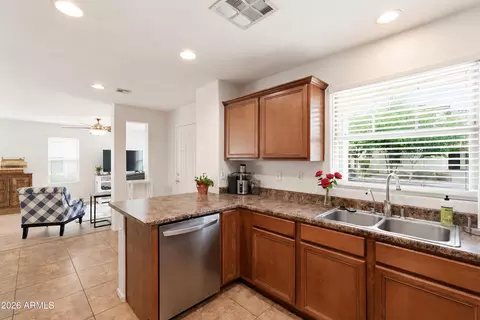 Kitchen - 2944 E Megan St, Gilbert, AZ 85295 photo 4 of 5