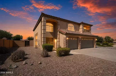 684 E Mayfield Dr, San Tan Valley, AZ 85143