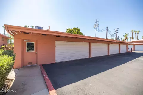 Exterior - 140 E Coronado Rd #19, Phoenix, AZ 85004 photo 13 of 14