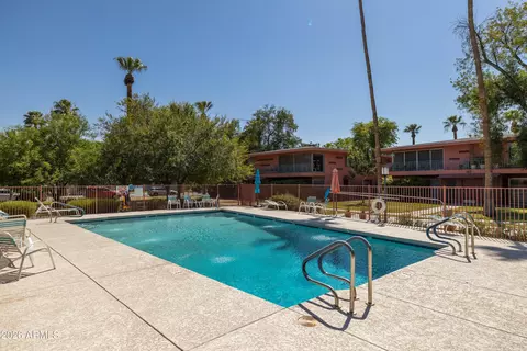 Exterior - 140 E Coronado Rd #19, Phoenix, AZ 85004 photo 9 of 14