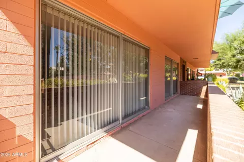 Exterior - 140 E Coronado Rd #19, Phoenix, AZ 85004 photo 3 of 14