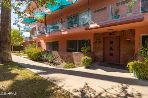 Exterior - 140 E Coronado Rd #19, Phoenix, AZ 85004 photo 1 of 14