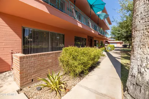 Exterior - 140 E Coronado Rd #19, Phoenix, AZ 85004 photo 2 of 14