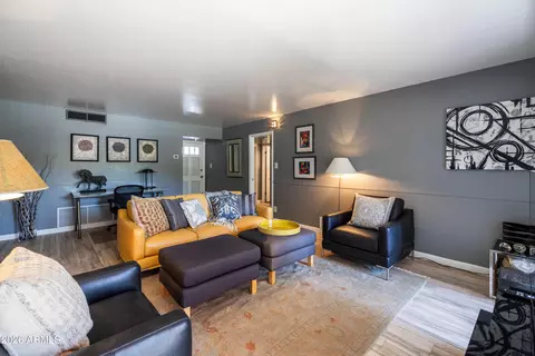 Living - 140 E Coronado Rd #19, Phoenix, AZ 85004 photo 5 of 6
