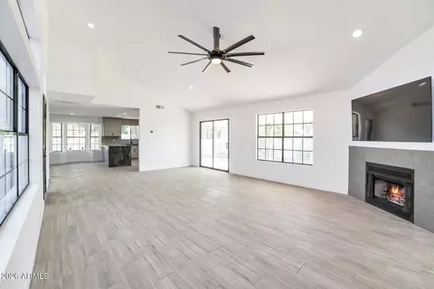 5601 E Paradise Ln, Scottsdale, AZ 85254