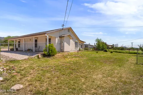Exterior - 83 Maricopa Dr, Bisbee, AZ 85603 photo 5 of 8
