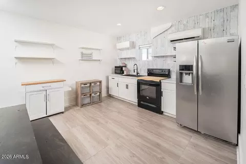 Kitchen - 1150 E Polk St, Phoenix, AZ 85006 photo 3 of 3