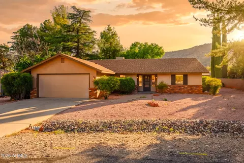 105 Gunsight Hills Dr, Sedona, AZ 86351