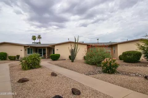 18206 N Stonebrook Dr, Sun City West, AZ 85375