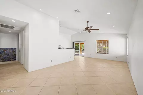 Living - 4040 N 14th Pl, Phoenix, AZ 85014 photo 1 of 3