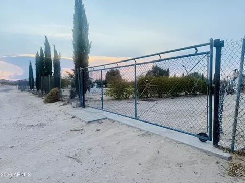 0 W Vineyard Rd #-, Tonopah, AZ 85354