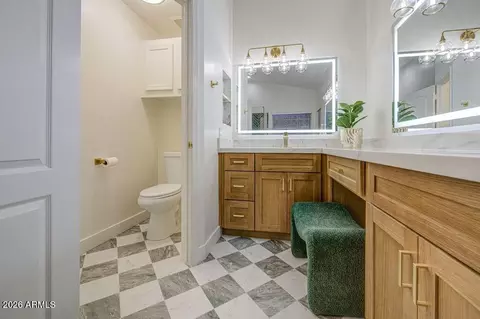 Bath - 1250 E Captain Dreyfus Ave, Phoenix, AZ 85022 photo 4 of 8