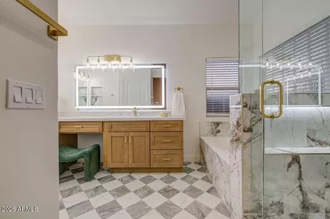Bath - 1250 E Captain Dreyfus Ave, Phoenix, AZ 85022 photo 3 of 8