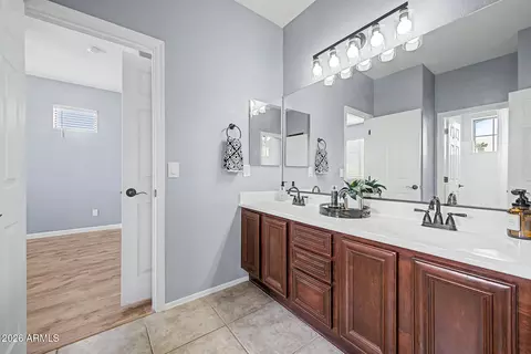 Bath - 7239 E Nathan St, Mesa, AZ 85207 photo 2 of 7