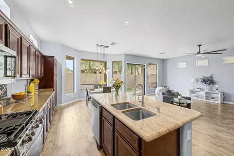 Kitchen - 7239 E Nathan St, Mesa, AZ 85207 photo 4 of 4