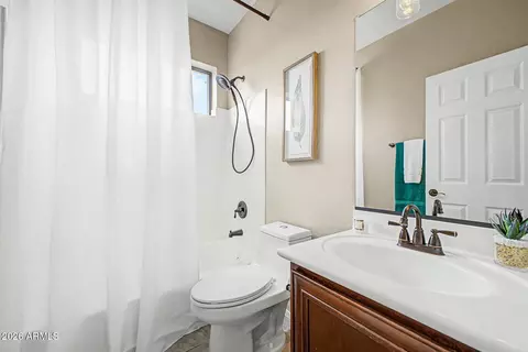 Bath - 7239 E Nathan St, Mesa, AZ 85207 photo 4 of 7