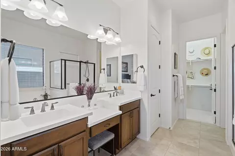 Bath - 9143 E Kramer St, Mesa, AZ 85207 photo 2 of 4