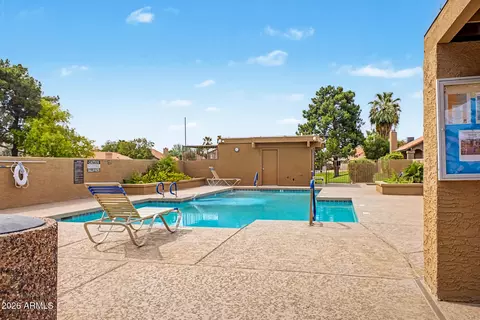 Exterior - 4407 E Amberwood Dr, Phoenix, AZ 85048 photo 6 of 8