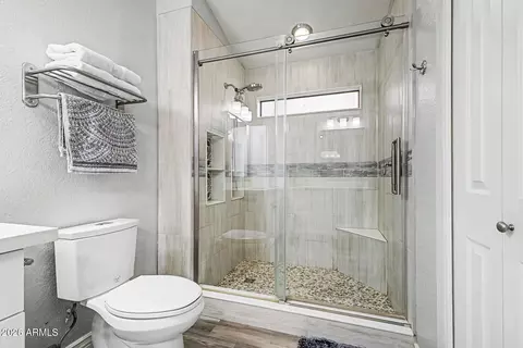 Bath - 4407 E Amberwood Dr, Phoenix, AZ 85048 photo 1 of 5