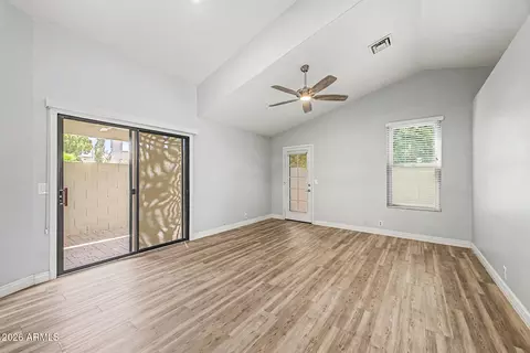Living - 4407 E Amberwood Dr, Phoenix, AZ 85048 photo 4 of 4