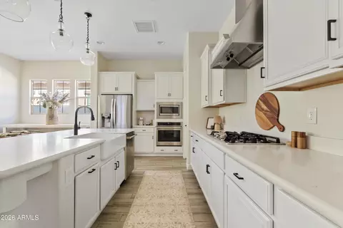 224 W Fellars Dr, Phoenix, AZ 85023 photo 4