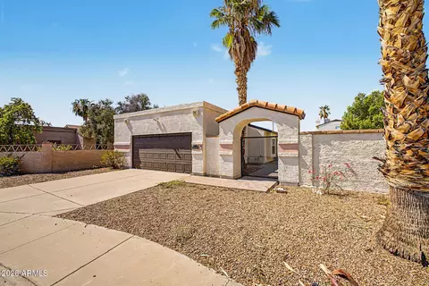 Exterior - 1510 E Taro Ln, Phoenix, AZ 85024 photo 2 of 6