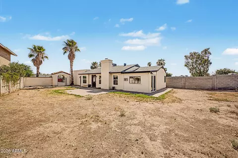 Exterior - 1510 E Taro Ln, Phoenix, AZ 85024 photo 3 of 6