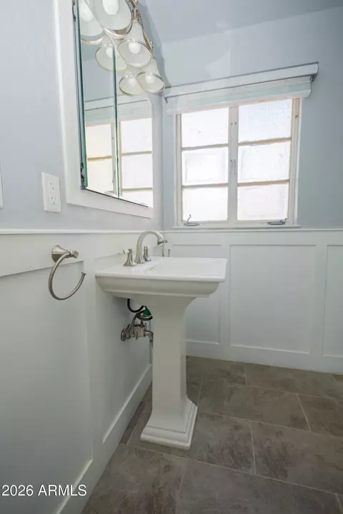 Bath - 1415 E 11th St, Douglas, AZ 85607 photo 1 of 7