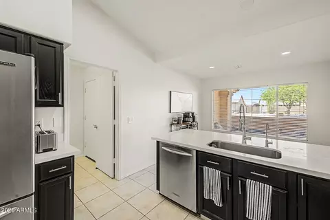 Kitchen - 7143 E Milagro Ave, Mesa, AZ 85209 photo 4 of 4
