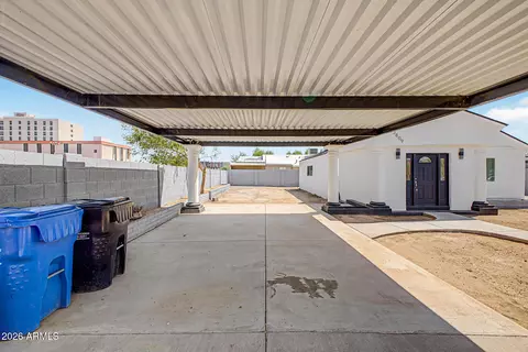 Exterior - 3809 E Taylor St, Phoenix, AZ 85008 photo 4 of 5