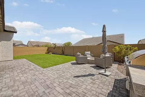 Exterior - 8139 E Jacaranda St, Mesa, AZ 85207 photo 2 of 8
