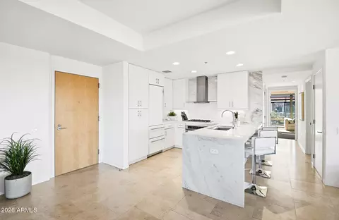 7151 E Rancho Vista Dr #7004, Scottsdale, AZ 85251